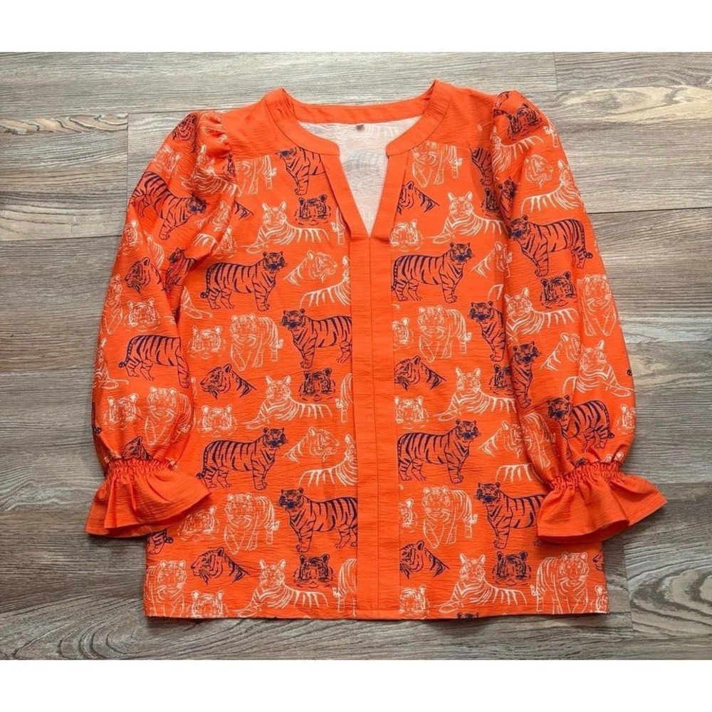 Orange tiger print Blouse size‎ Meduim